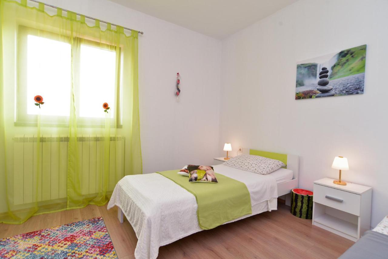 Villa House Smiljana 2059 à Vodnjan Extérieur photo